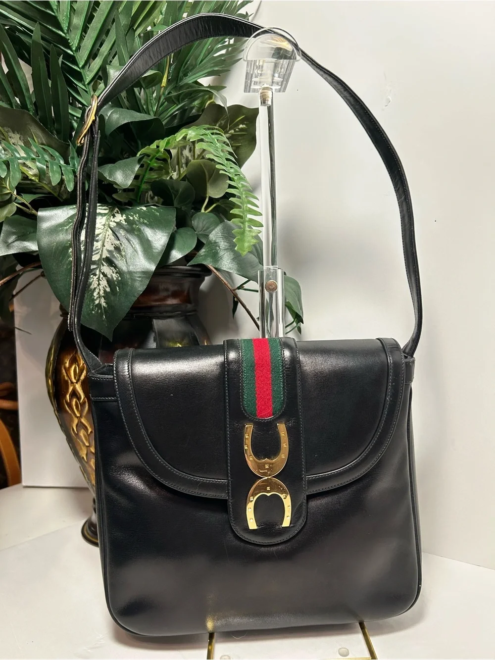 ✨ Vintage Gucci Equestrian Web Shoulder Bag ✨. WITH COA - Picture 1 of 16